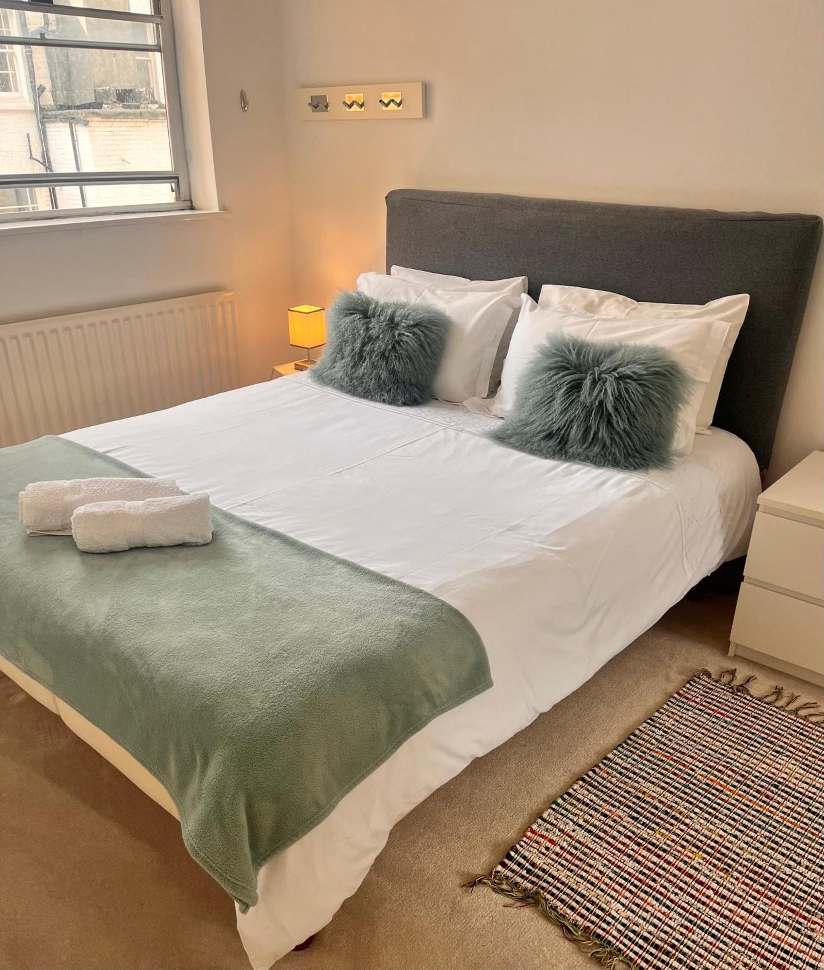 Hyde Park,3 Min Walk,Family Home! 2 Bedrooms & 2 Bathrooms Apartment! Fantastic Location ロンドン エクステリア 写真